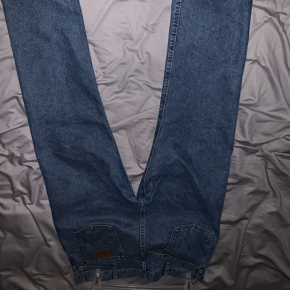 Jeans - Picture 2 of 4